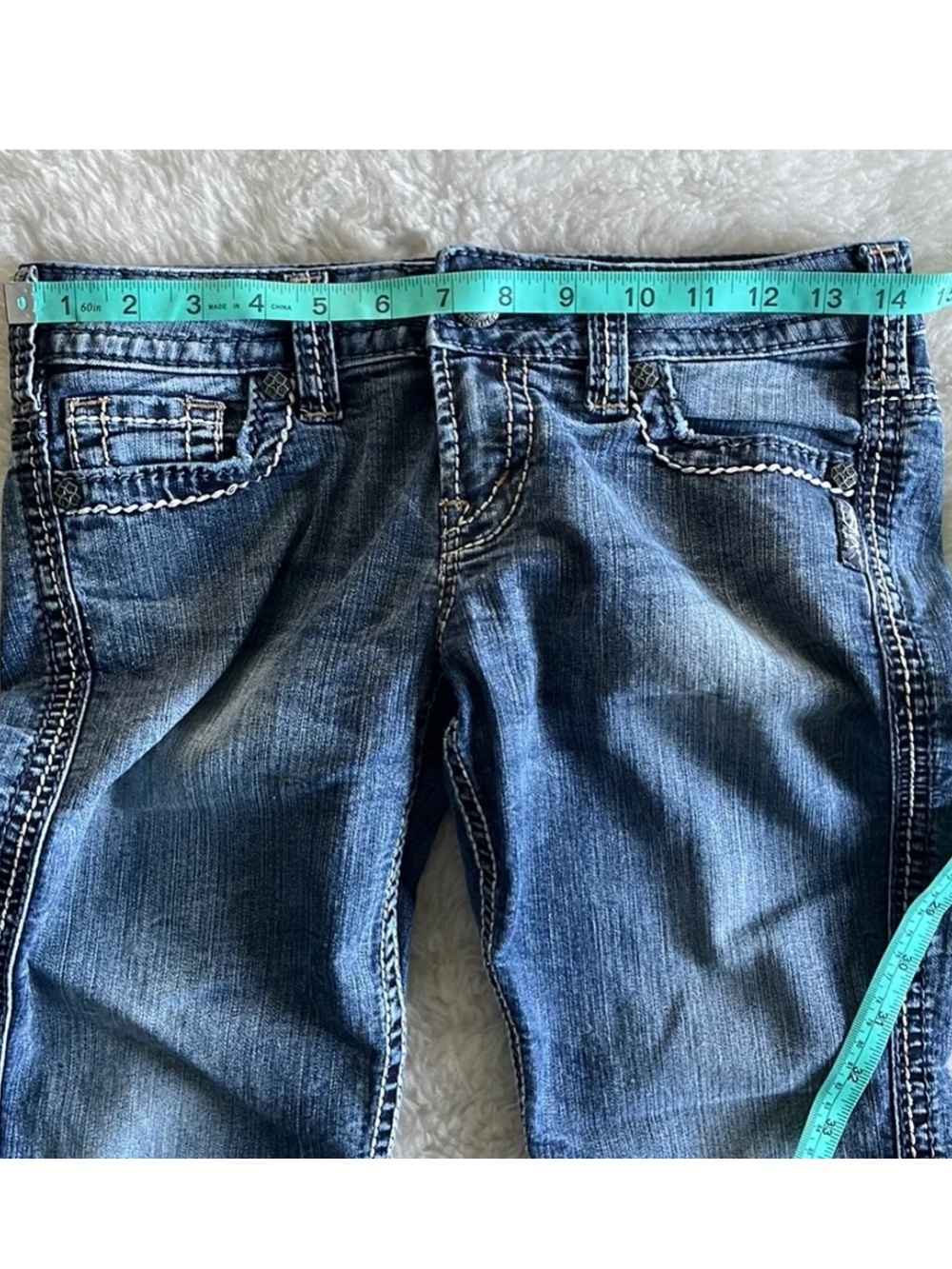 Silver Twisted Capri cropped distressed medium wash jeans size 26 - Picture 13 of 15